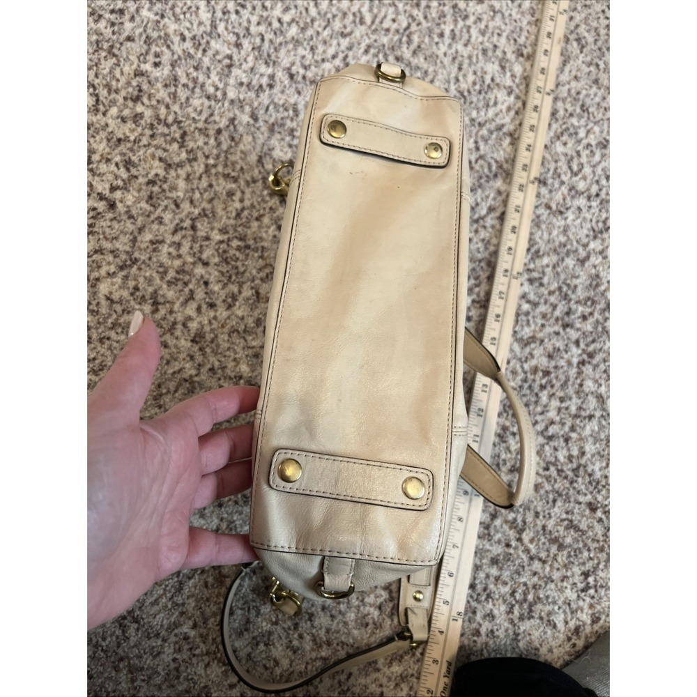 Authentic COACH Champagne Beige Quality Leather Shoulder handbag purse F19247 - Picture 9 of 9